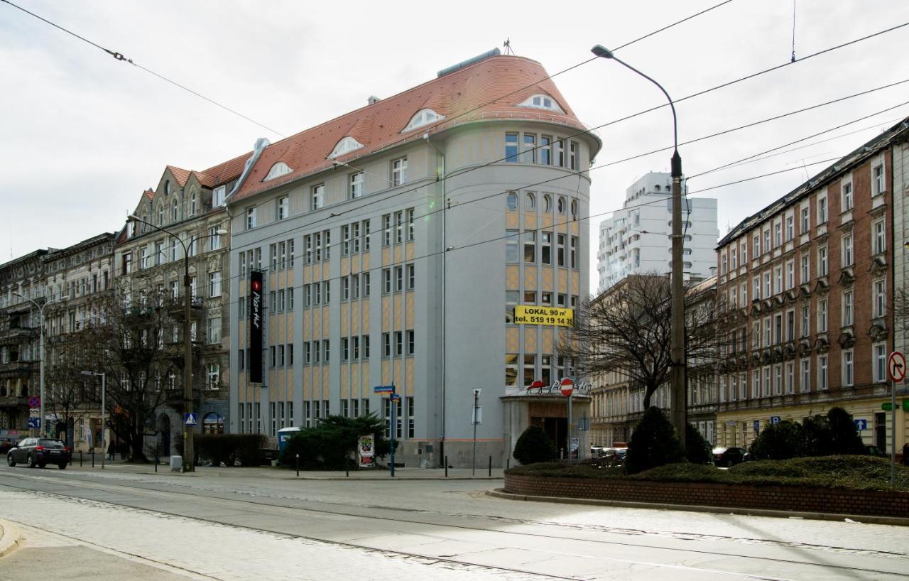 Max Berg Hostel Wroclaw Ngoại thất bức ảnh